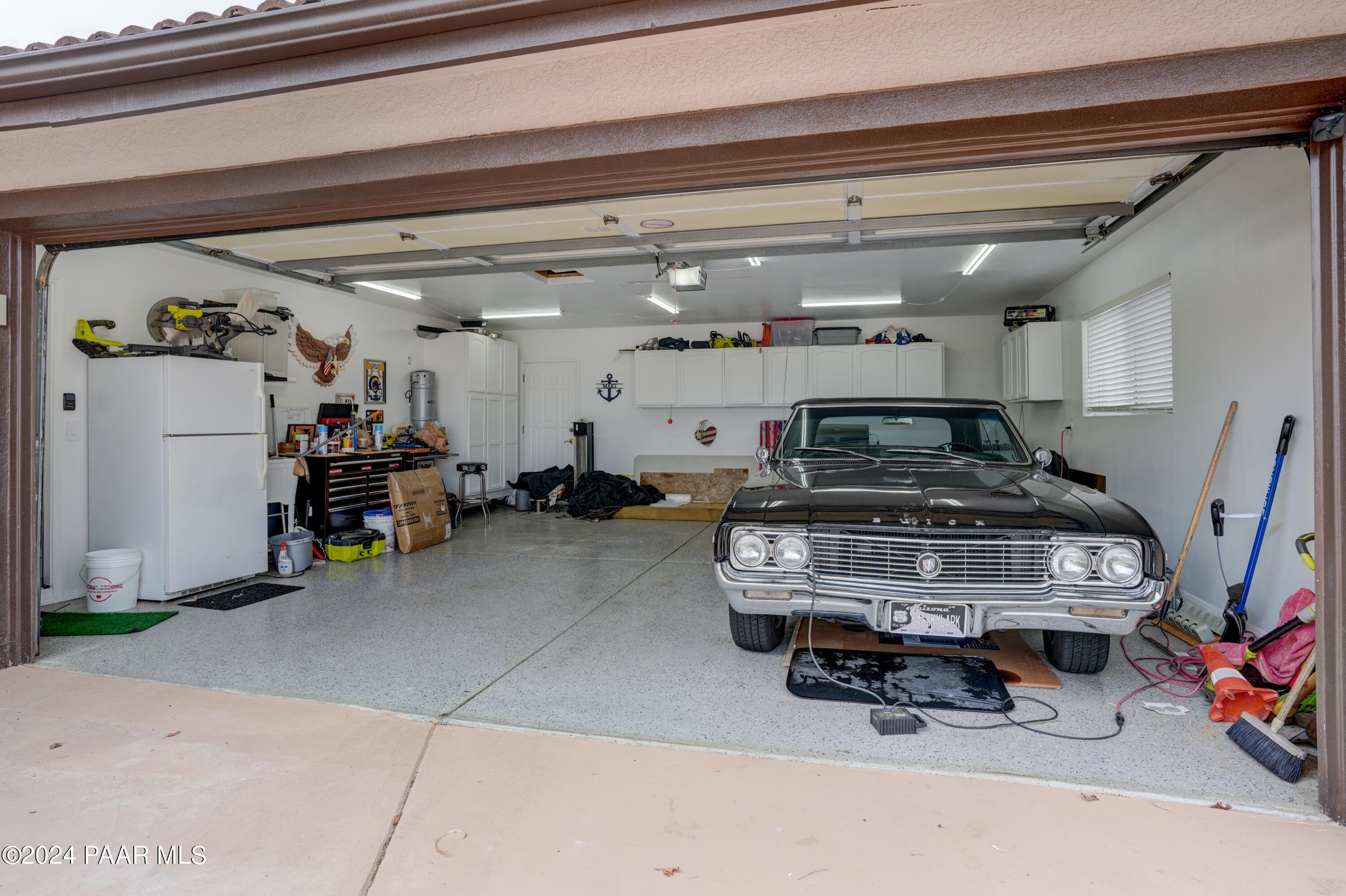 Prescott, Arizona 86305, United States, 5 Bedrooms Bedrooms, ,3 BathroomsBathrooms,Residential,Pending,56415