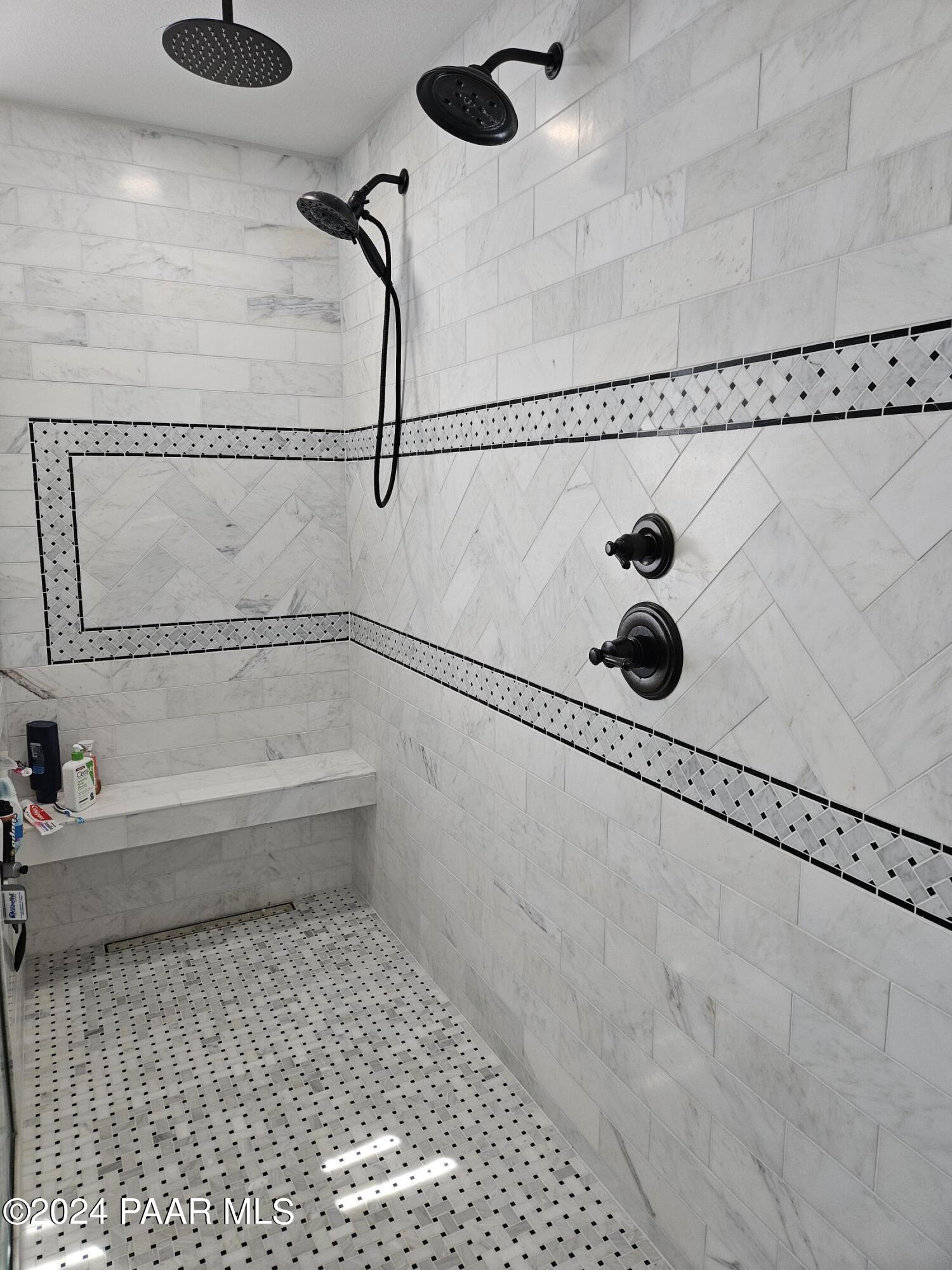 Prescott, Arizona 86305, United States, 5 Bedrooms Bedrooms, ,3 BathroomsBathrooms,Residential,Pending,56415