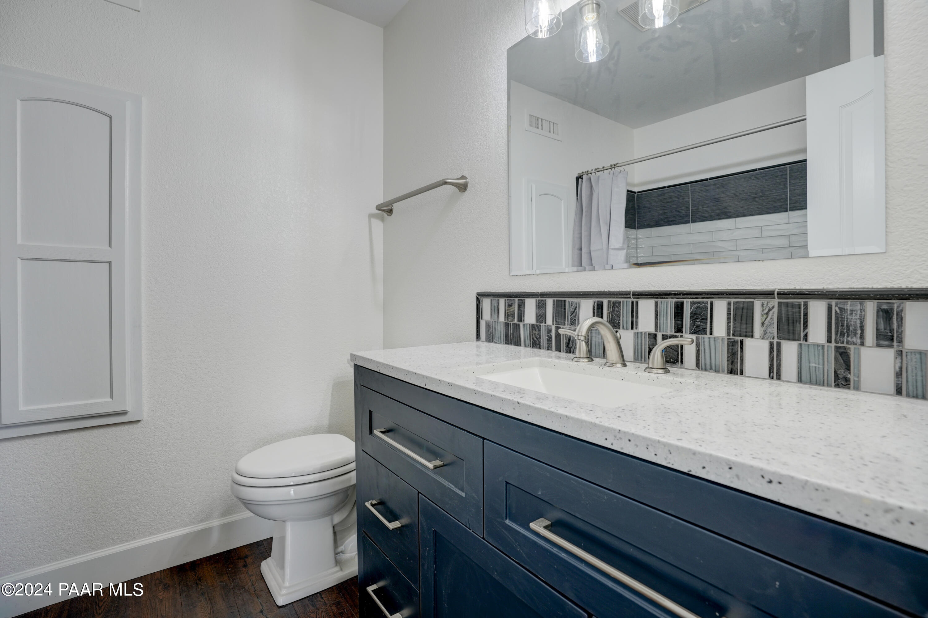 Prescott, Arizona 86305, United States, 5 Bedrooms Bedrooms, ,3 BathroomsBathrooms,Residential,Pending,56415