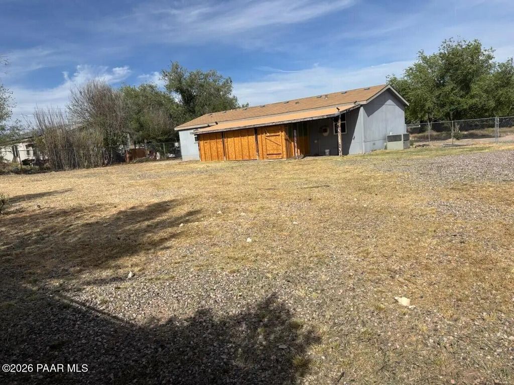 Photo of 1050 S Wagon Master Road, Cottonwood, AZ 86326 (MLS # 1081228)