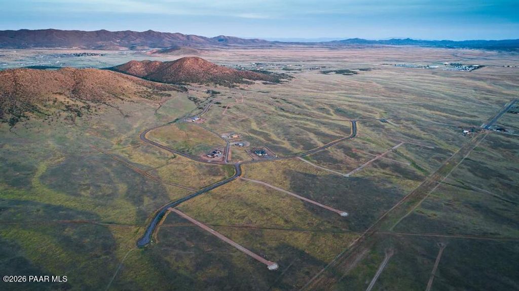 Photo of 10772 E Stallion Way, Prescott Valley, AZ 86315 (MLS # 1080392)