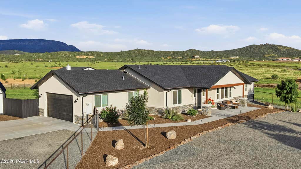 Photo of 11205 N Trophy Ridge Lane, Prescott Valley, AZ 86315 (MLS # 1084432)