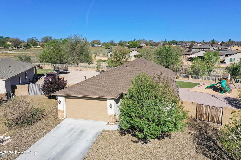 Photo of 1264 Bainbridge Lane, Chino Valley, AZ 86323 (MLS # 1081025)