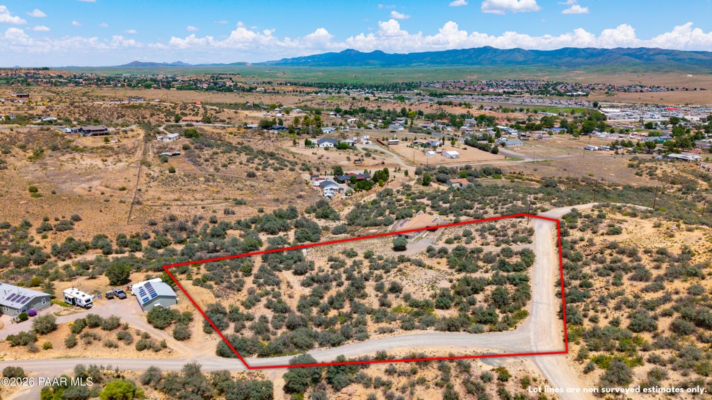 Photo of 11830 E Yavapai Drive, Dewey-Humboldt, AZ 86327 (MLS # 1084161)