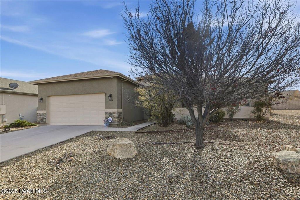Photo of 6529 E Brighton Drive, Prescott Valley, AZ 86314 (MLS # 1078468)