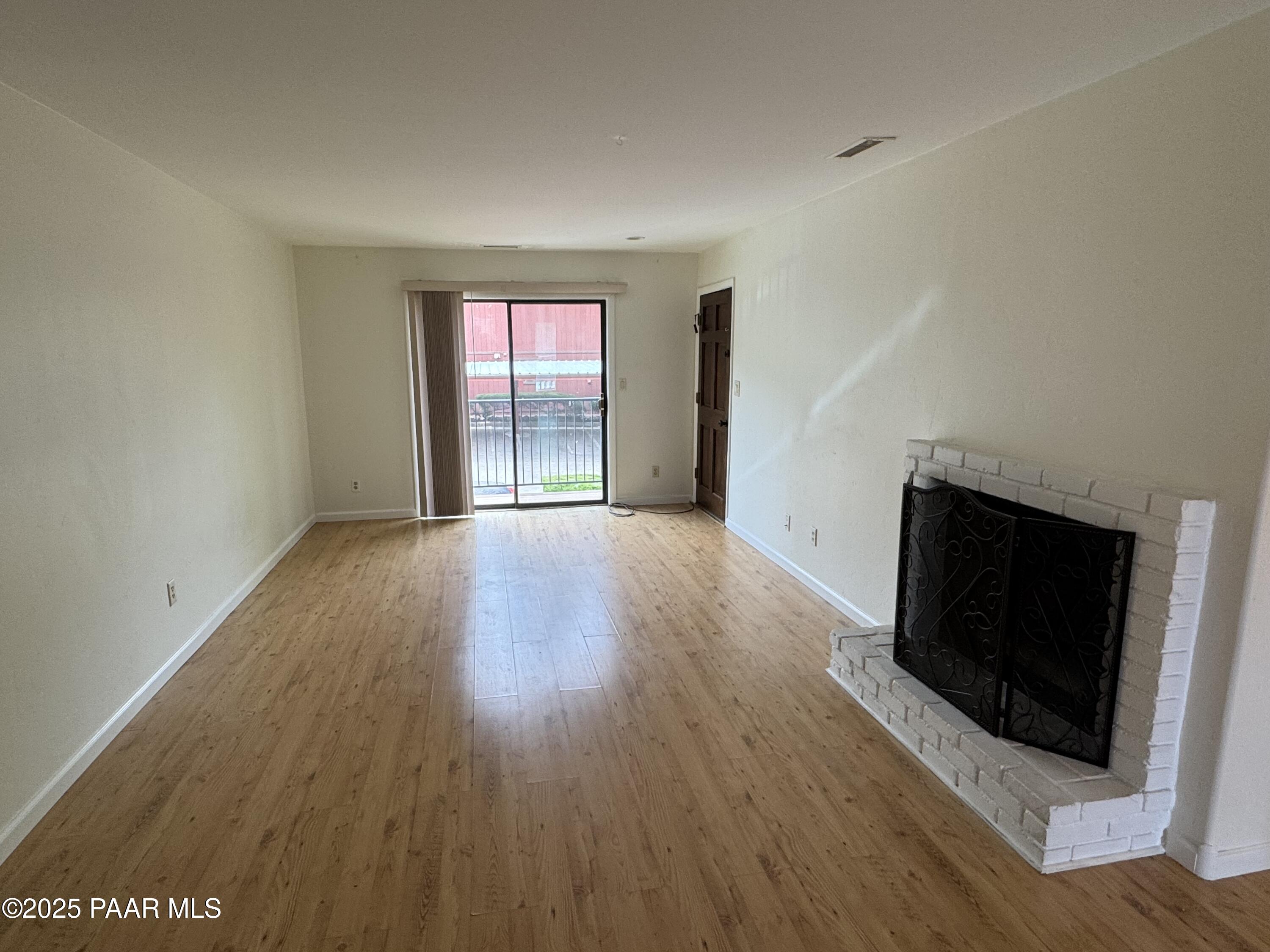 719 S Granite Street D 8