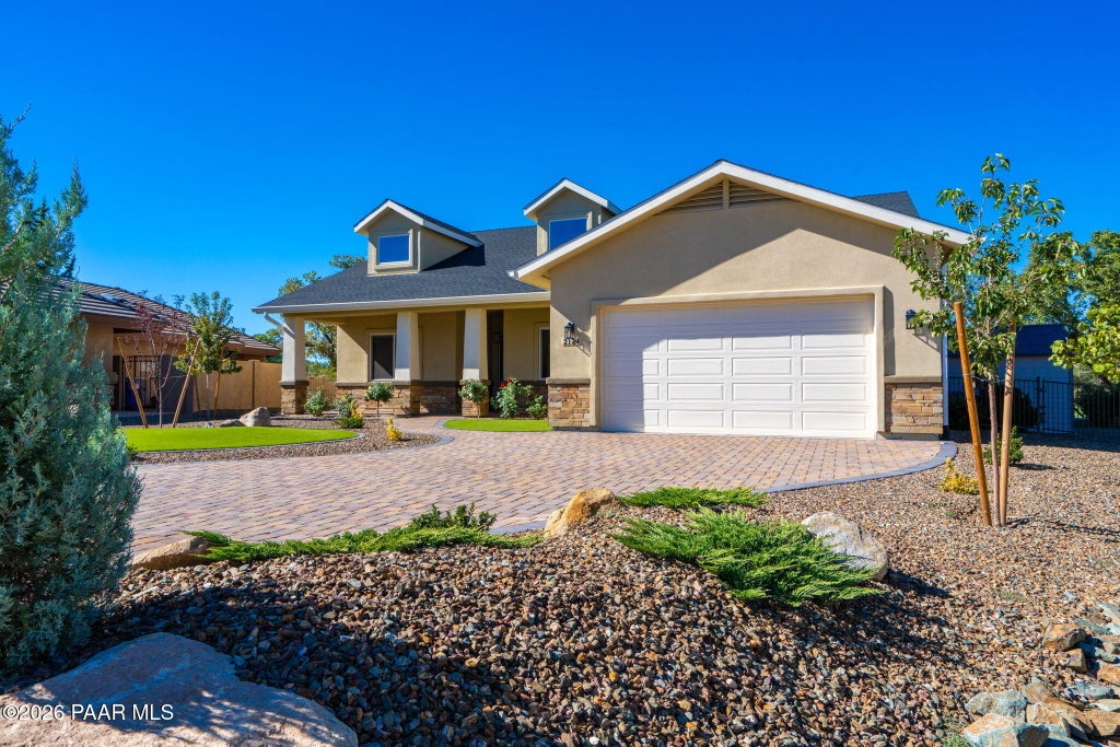 Photo of 2124 Golf Links Drive, Prescott, AZ 86301 (MLS # 1085499)