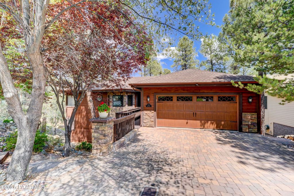 Photo of 1155 Trails End, Prescott, AZ 86303 (MLS # 1080448)