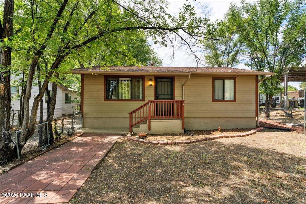 Photo of 622 Ruth Street, Prescott, AZ 86301 (MLS # 1084380)