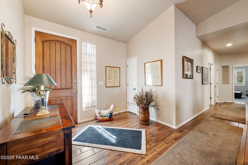 Photo of 4705 Sharp Shooter Way, Prescott, AZ 86301 (MLS # 1077457)