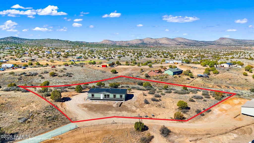 Photo of 594 N Blue Ridge Trail, Chino Valley, AZ 86323 (MLS # 1079382)