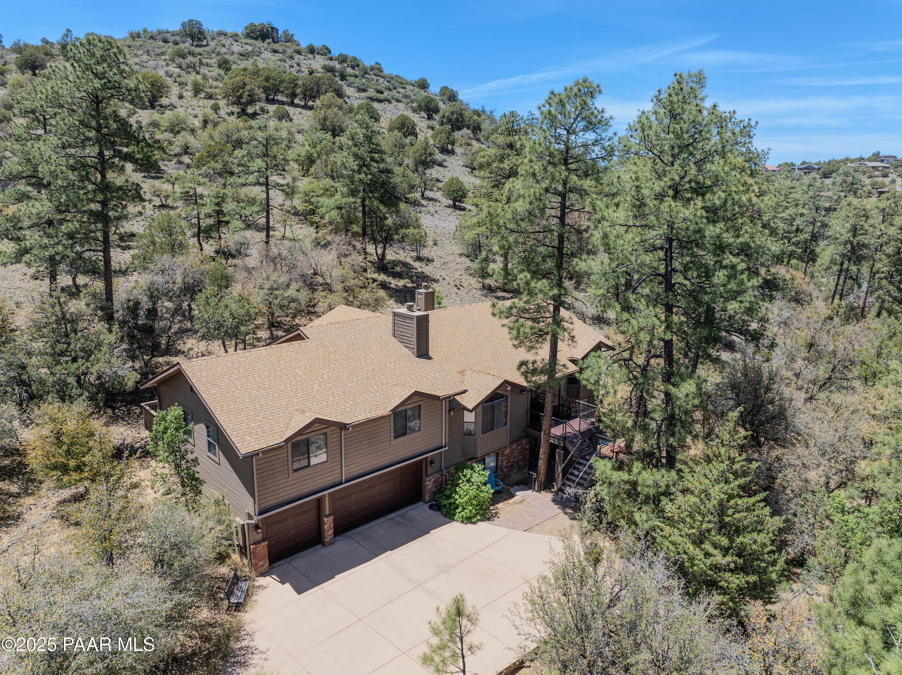 1585 Range Road