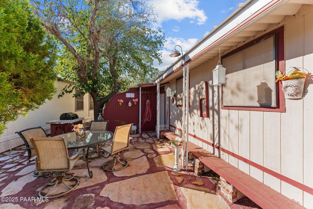 Photo of 550 Palm Drive #14a, Wickenburg, AZ 85390 (MLS # 1077170)