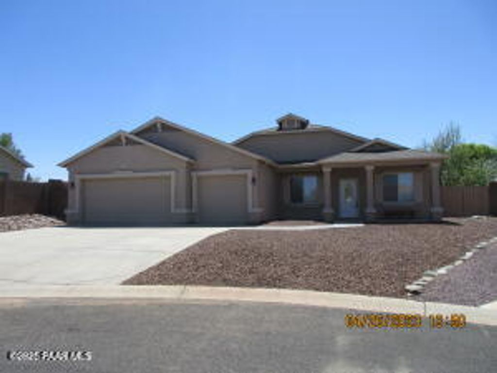 Photo of 7823 E Rusty Spur Trail, Prescott Valley, AZ 86315 (MLS # 1077052)