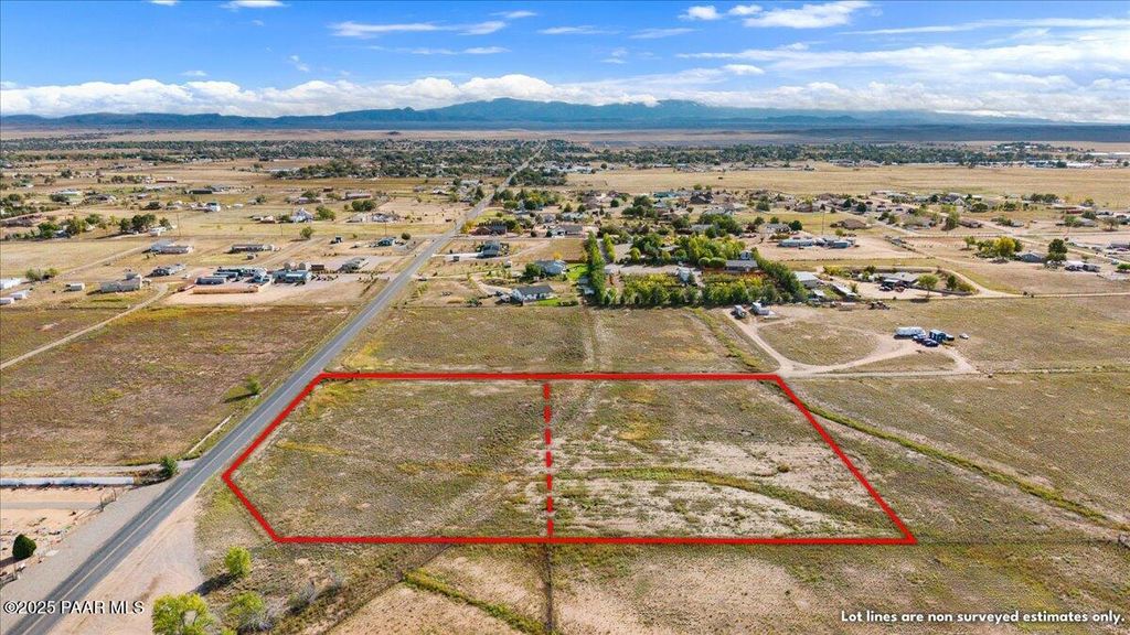 Photo of 1 Daisy Ranch, Chino Valley, AZ 86323 (MLS # 1077184)