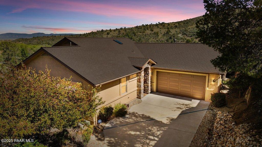 Photo of 845 N Peak View Way, Prescott, AZ 86303 (MLS # 1077045)