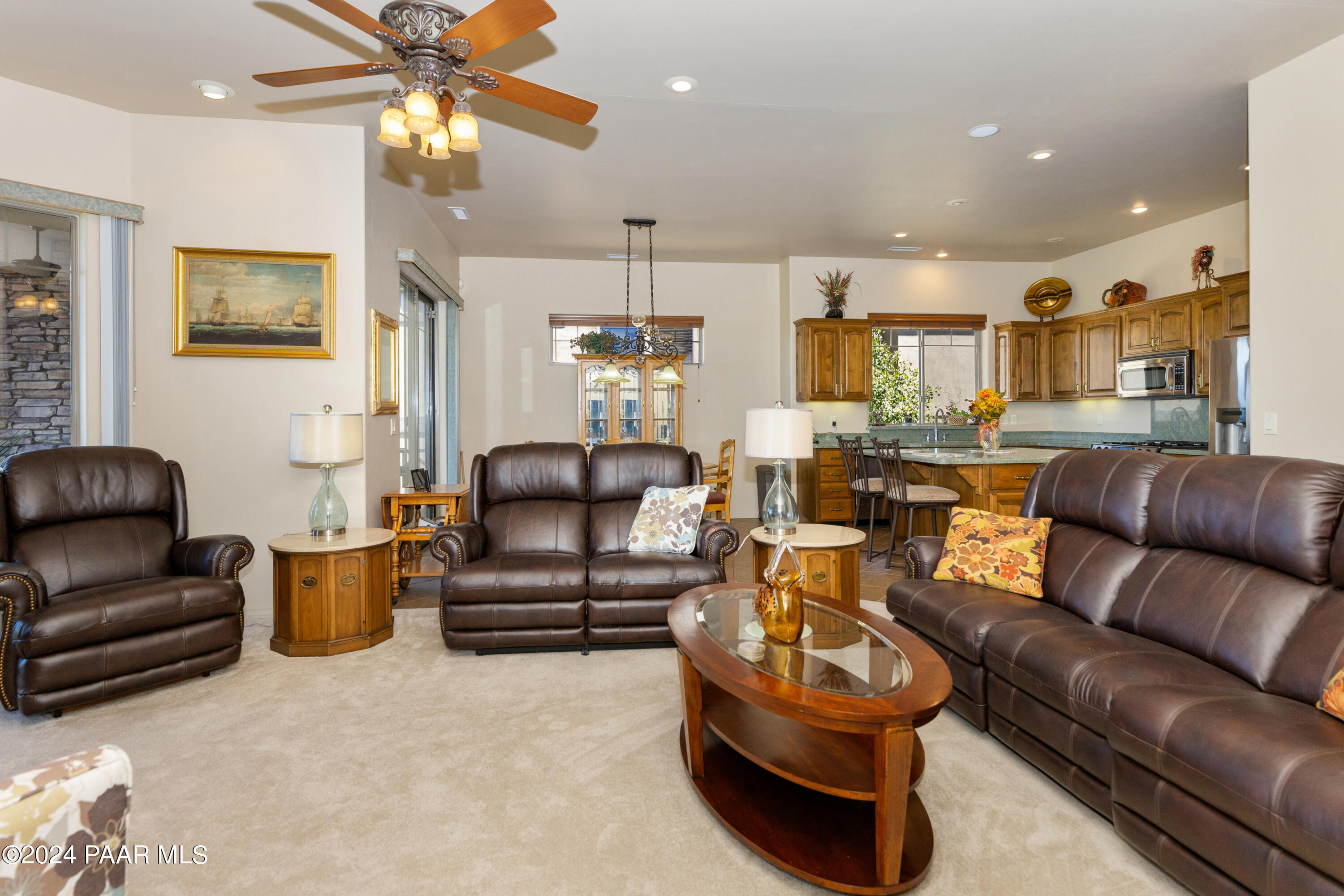 1260 Pebble Springs