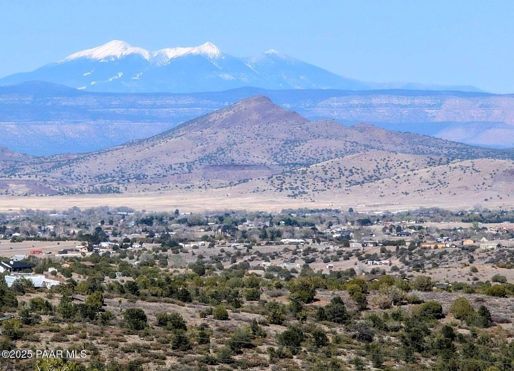 Photo of 000 W Road 2, Prescott, AZ 86305 (MLS # 1082512)