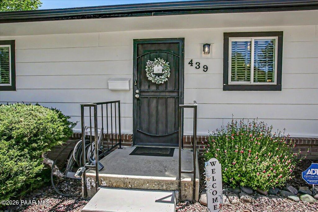 Photo of 439 Canyon Springs Road, Prescott, AZ 86303 (MLS # 1082266)
