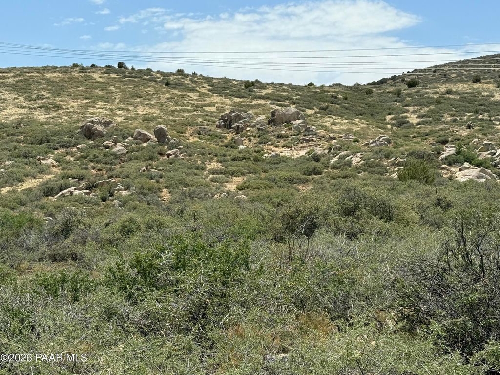 Photo of 00000 Vergona, Dewey-Humboldt, AZ 86327 (MLS # 1079402)