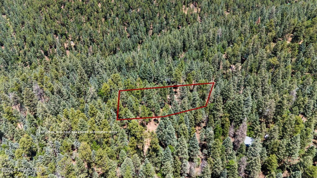 Photo of 8015 S Millsite Drive, Prescott, AZ 86303 (MLS # 1077029)