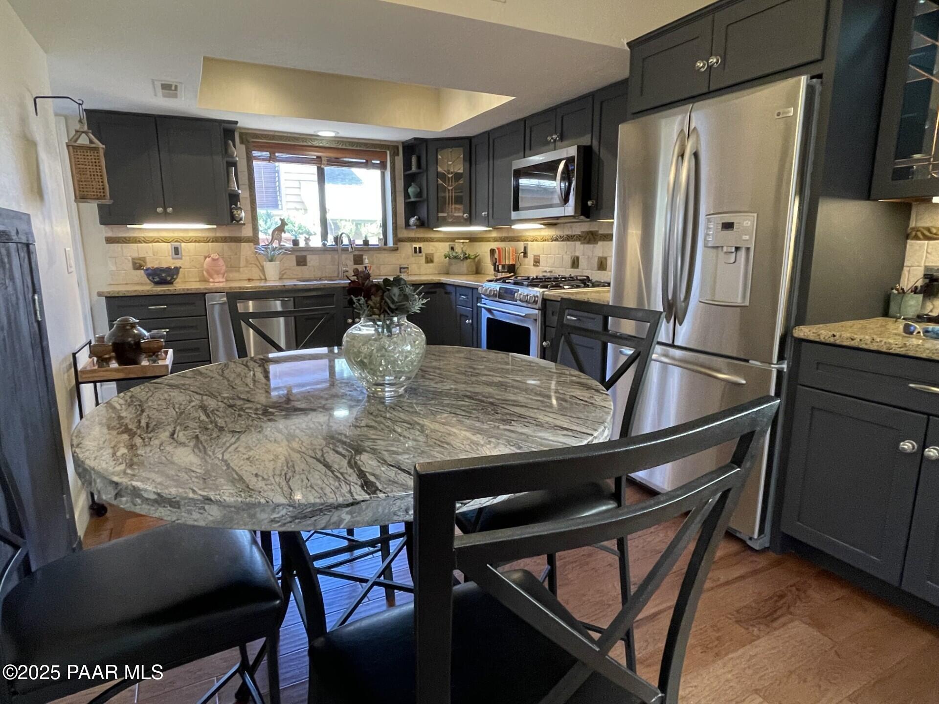 229 Creekside Circle 15b