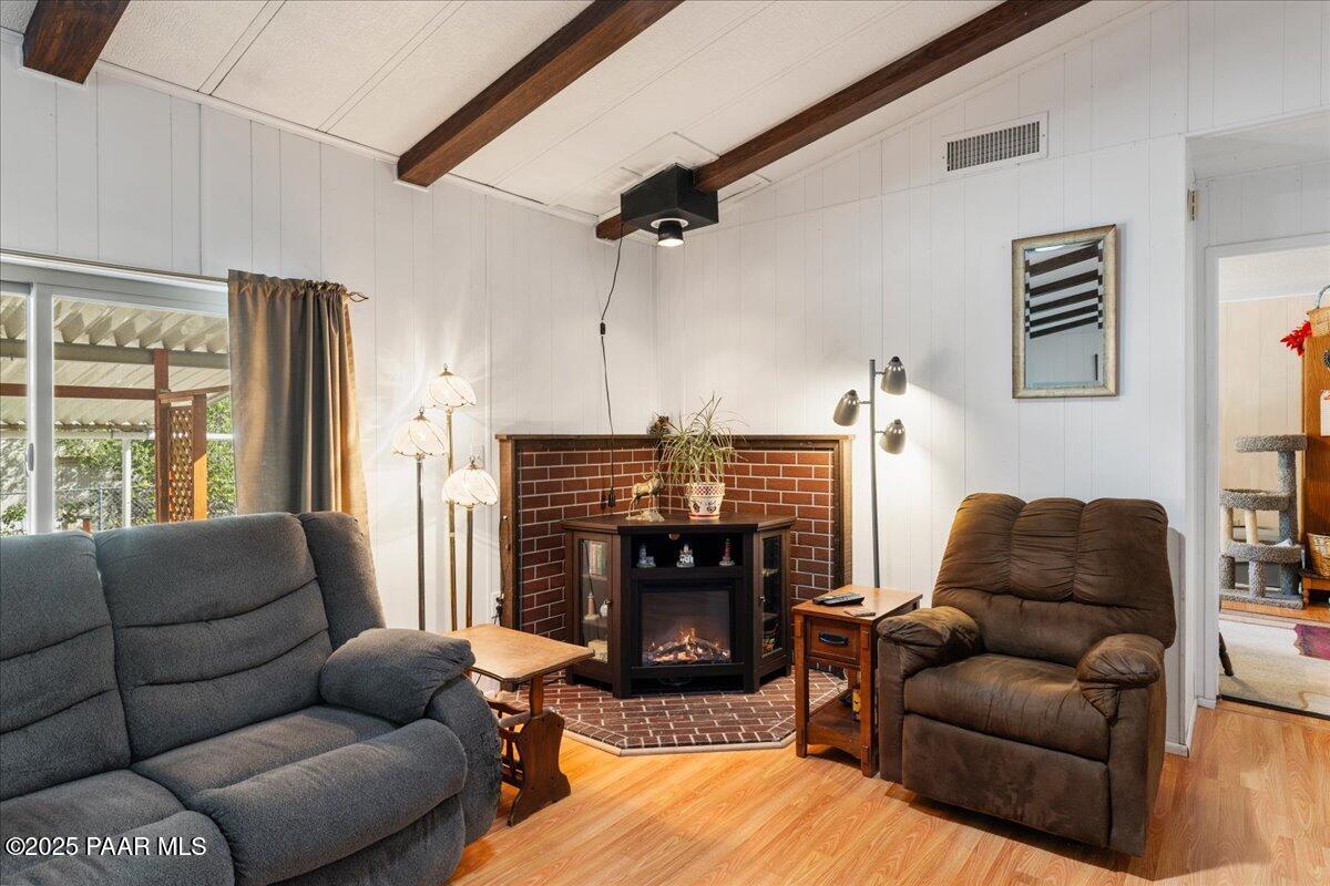 4661 N Carla Vista Drive