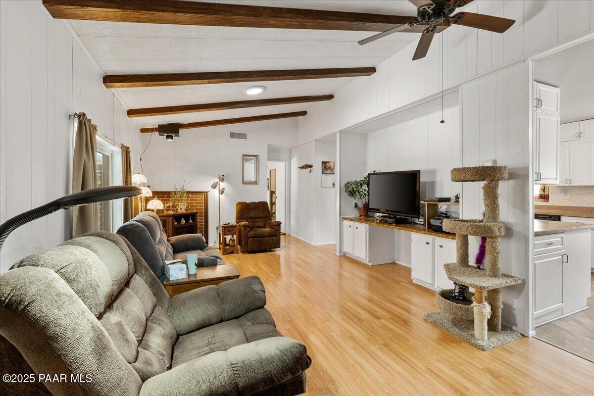 4661 N Carla Vista Drive