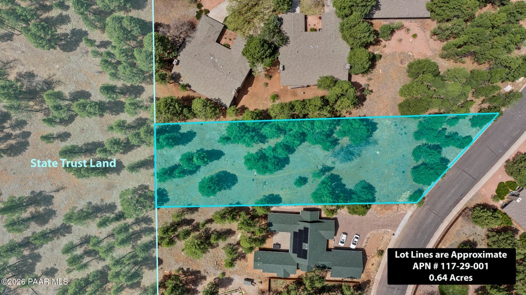 Photo of 2197 N Running Deer Street, Flagstaff, AZ 86004 (MLS # 1085996)