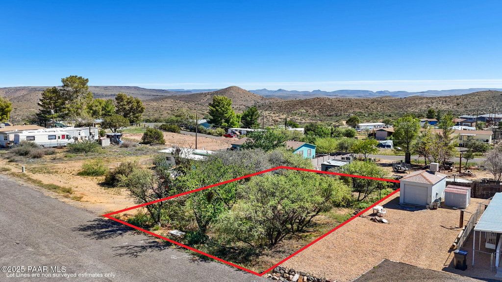 Photo of 20885 E Deer Valley Lane, Mayer, AZ 86333 (MLS # 1077223)