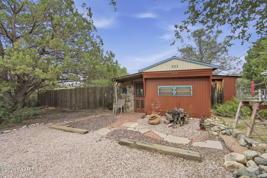 Photo of 511 S Emerald Trail, Prescott, AZ 86303 (MLS # 1085201)