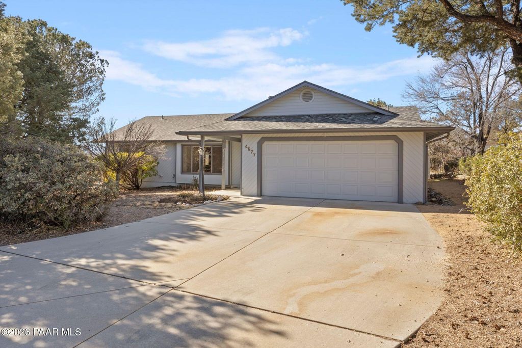 Photo of 4977 Cactus Place, Prescott, AZ 86301 (MLS # 1079368)