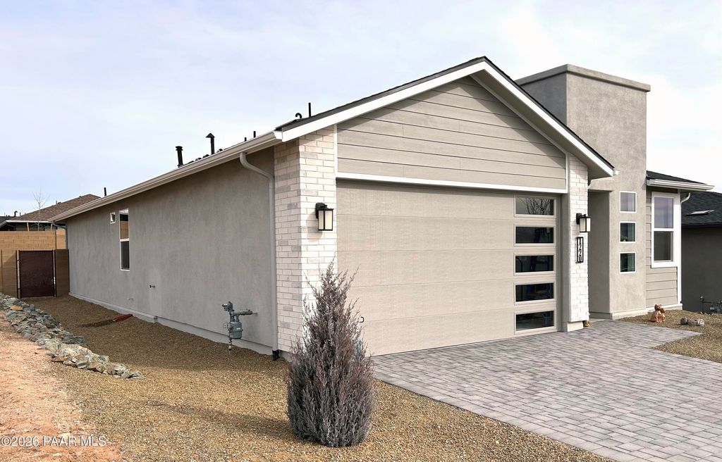 Photo of 1220 Woodchute Road, Prescott, AZ 86305 (MLS # 1078938)