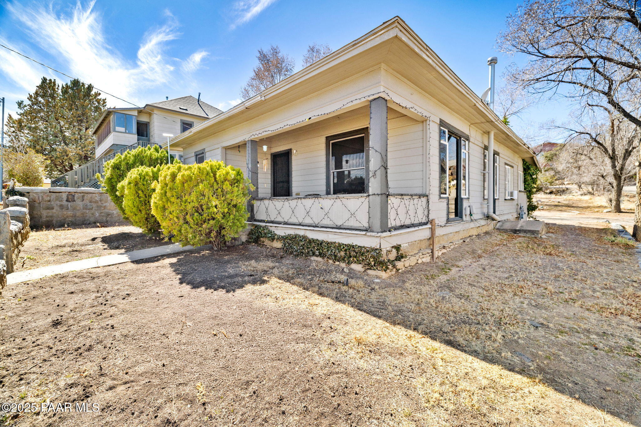 204 S Summit Avenue