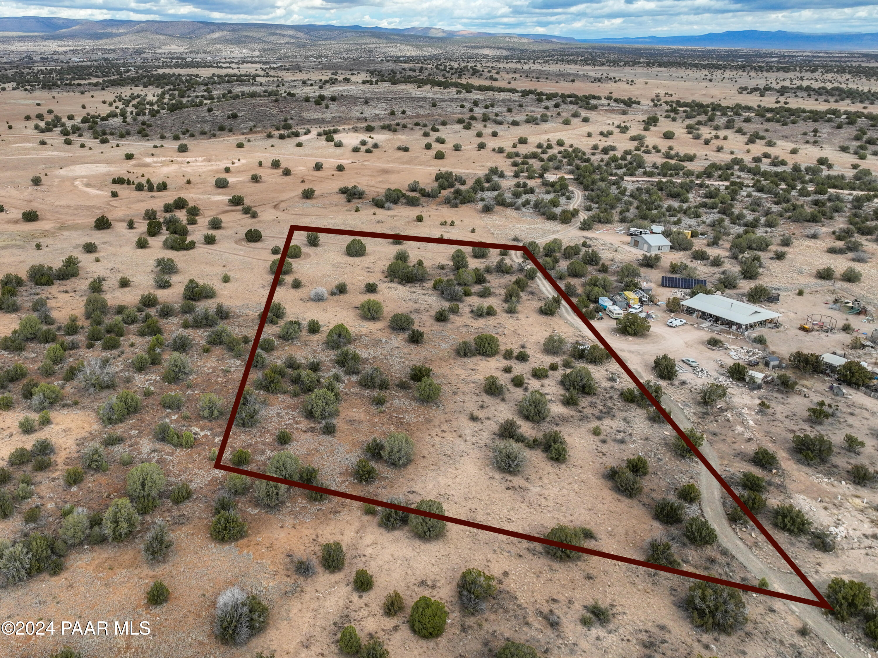 4 Acres Headwaters Ranch