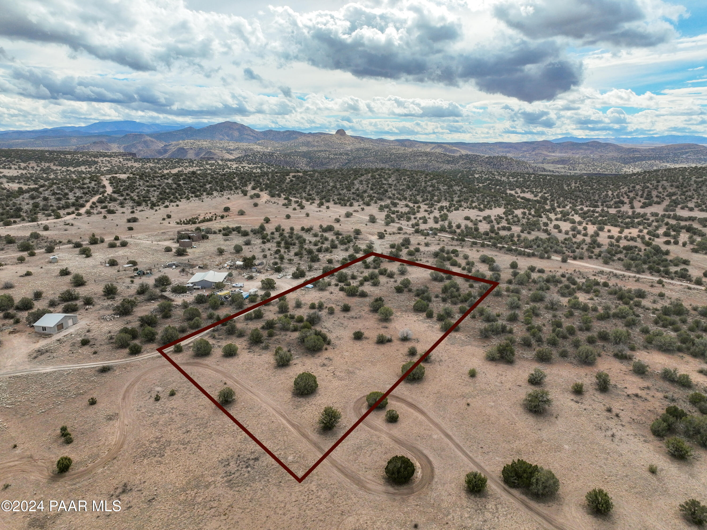 4 Acres Headwaters Ranch