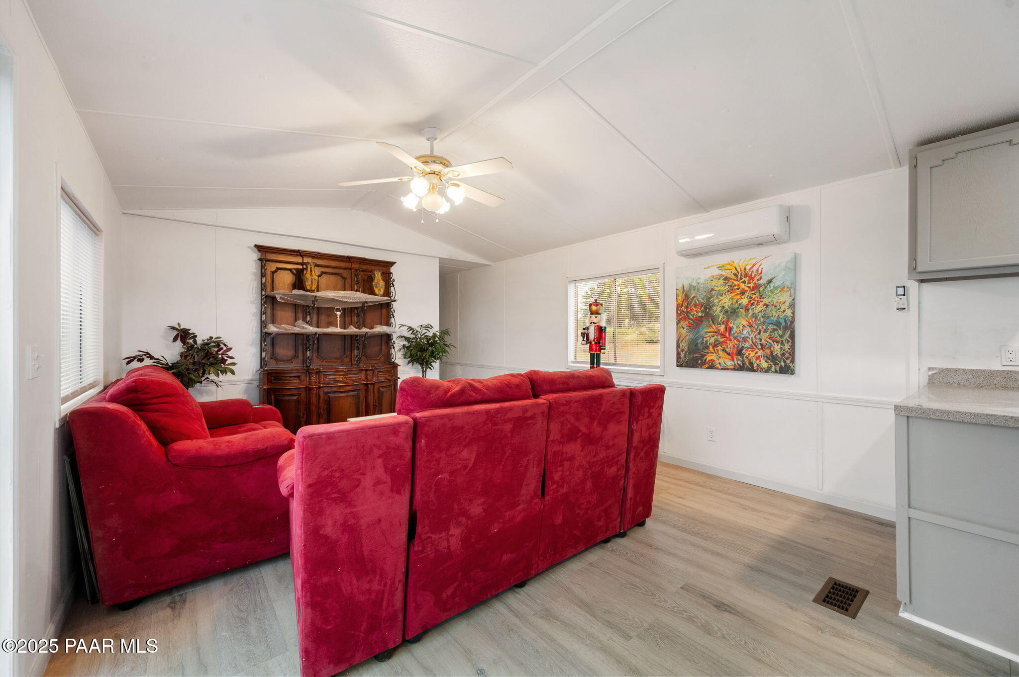 20120 E Horseshoe Lane