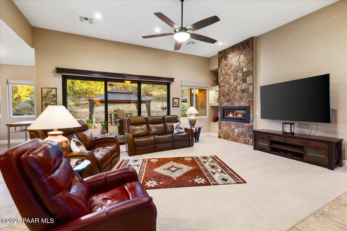 4746 Sharp Shooter Way