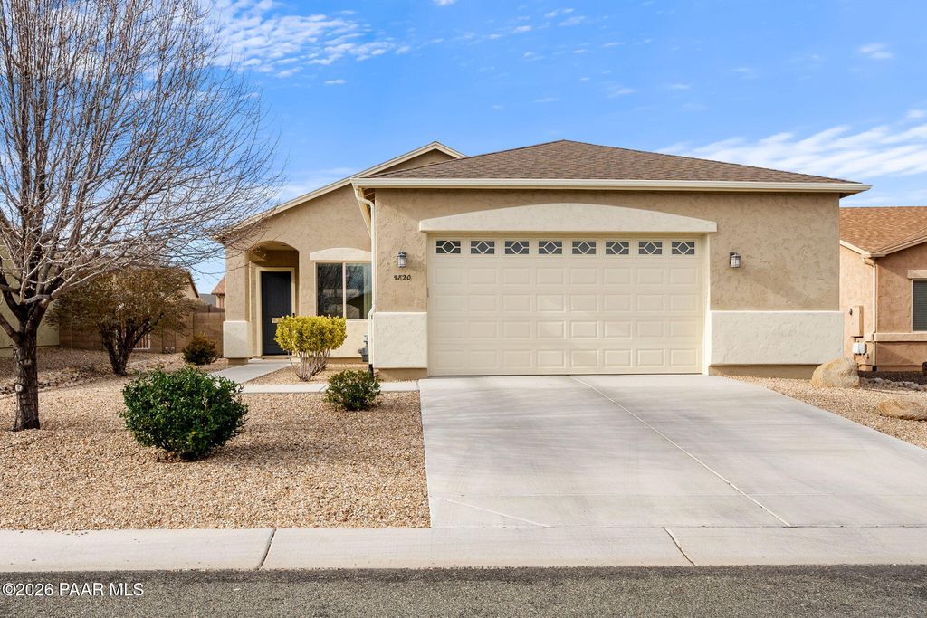 Photo of 5820 N Elton Place, Prescott Valley, AZ 86314 (MLS # 1079015)