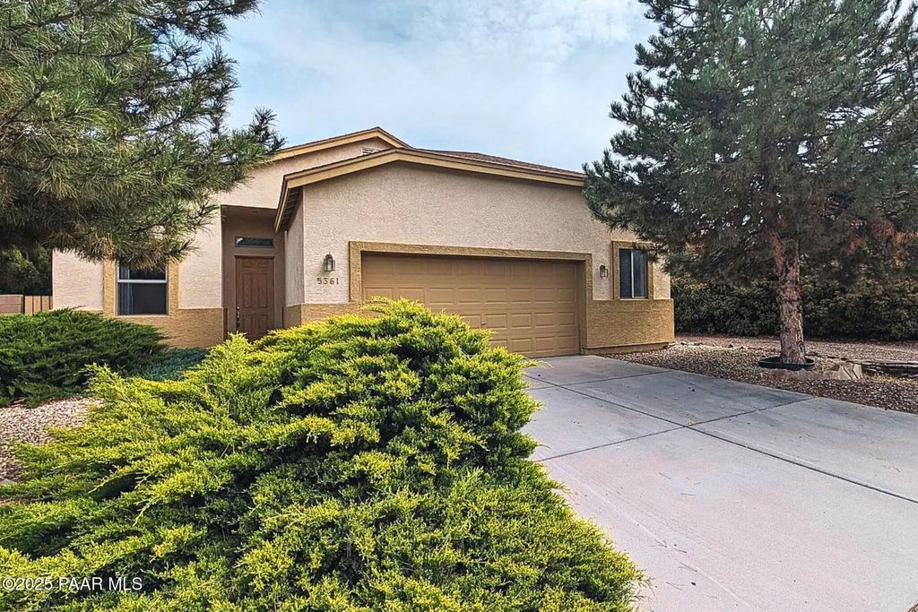 Photo of 5361 N Bremont Way, Prescott Valley, AZ 86314 (MLS # 1078408)