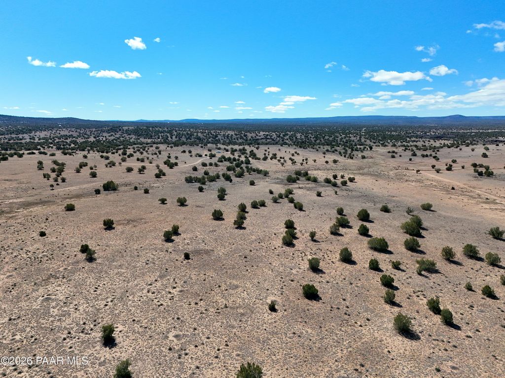 Photo of 294 Crimson Hill Road, Ash Fork, AZ 86320 (MLS # 1080243)