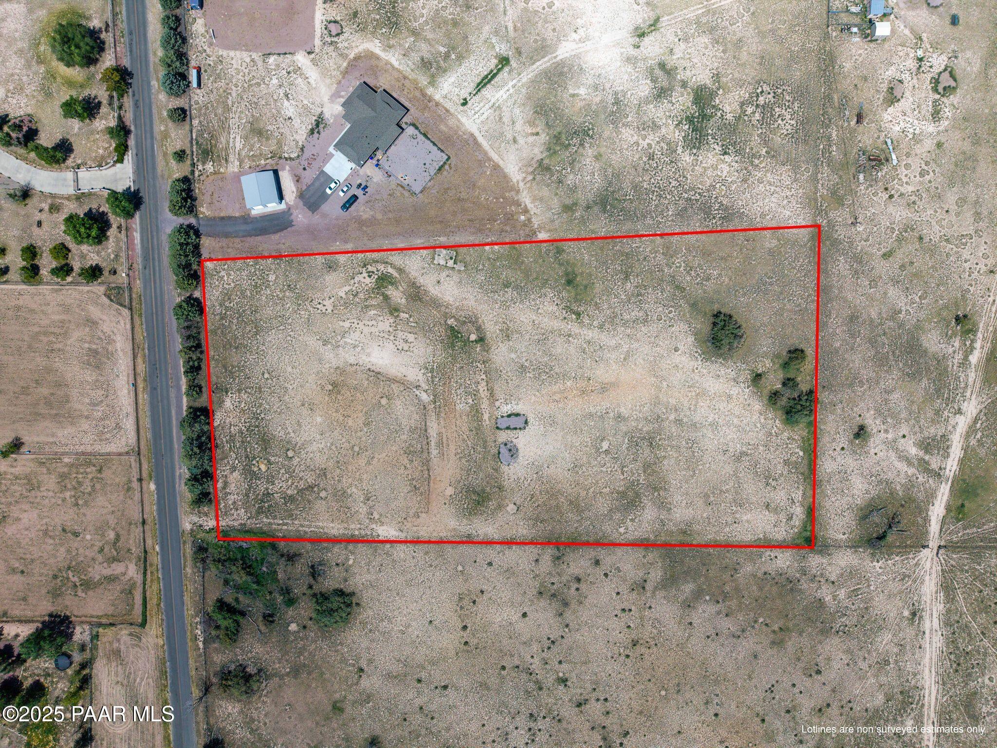1330 E Road 4 N