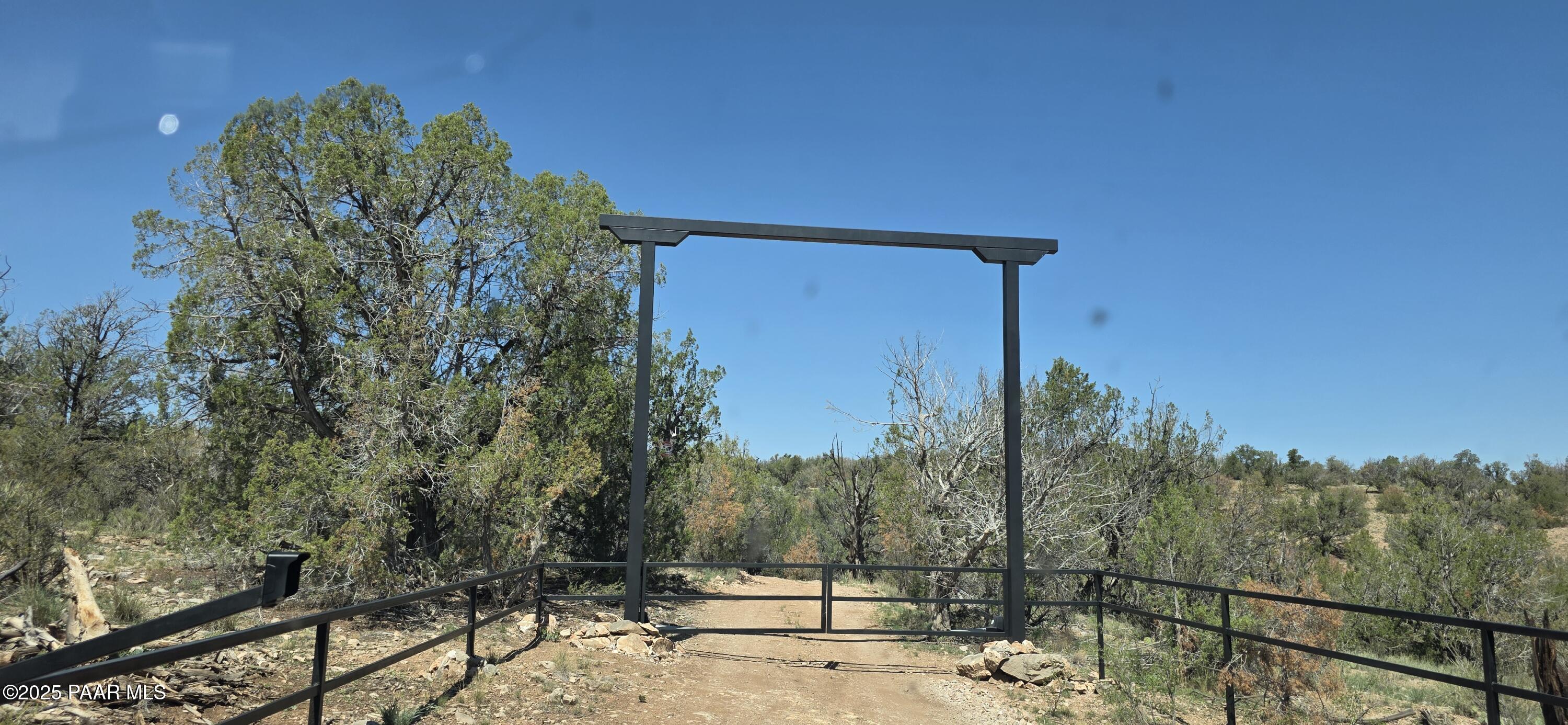 8200 W Rolling Ridge Road