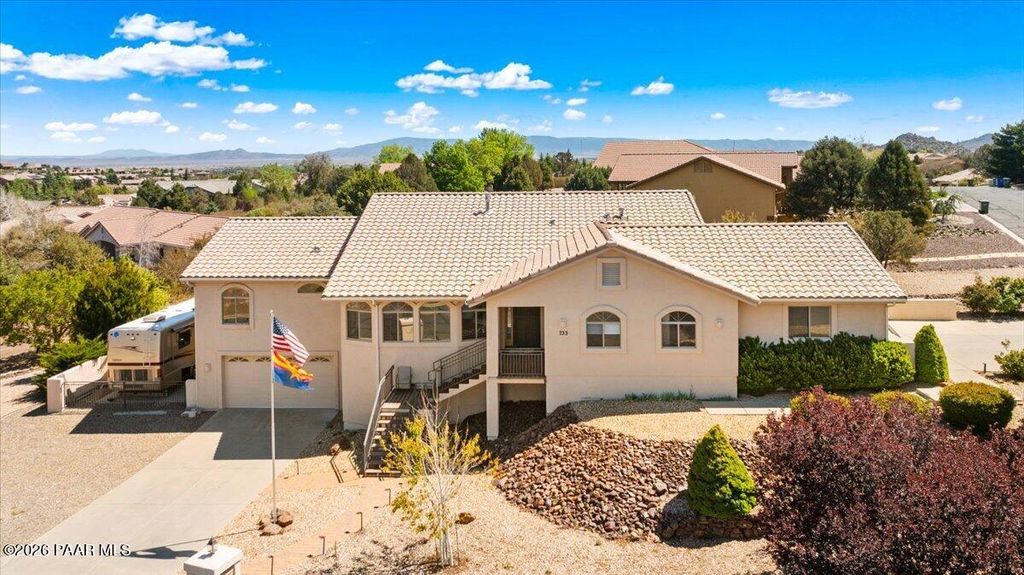 Photo of 733 Pinon Oak Drive, Prescott, AZ 86305 (MLS # 1081065)