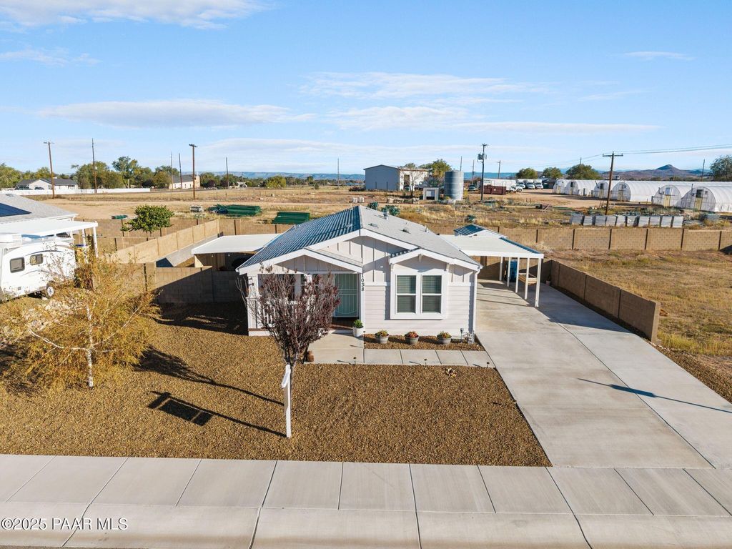 Photo of 1038 Ashburn Way, Chino Valley, AZ 86323 (MLS # 1077703)