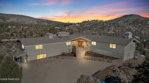 Photo of 1520 Willow Way, Prescott, AZ 86305 (MLS # 1079046)