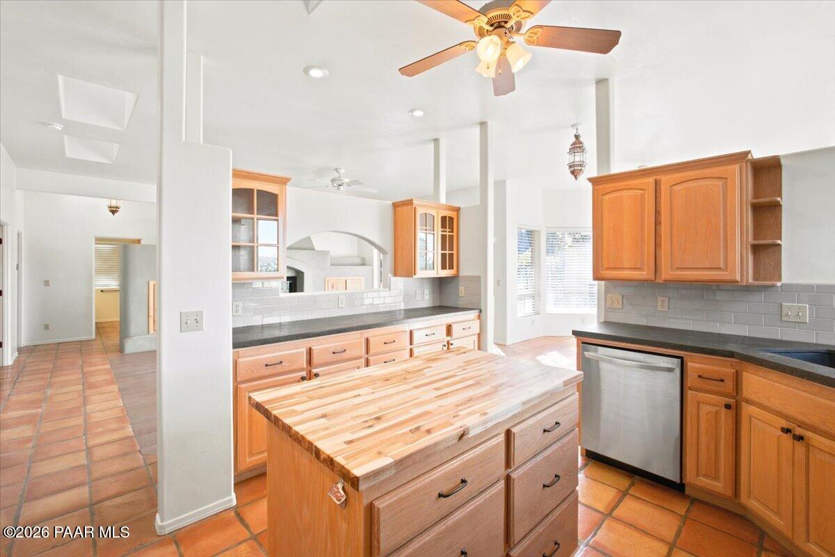 2675 E East Gate Road