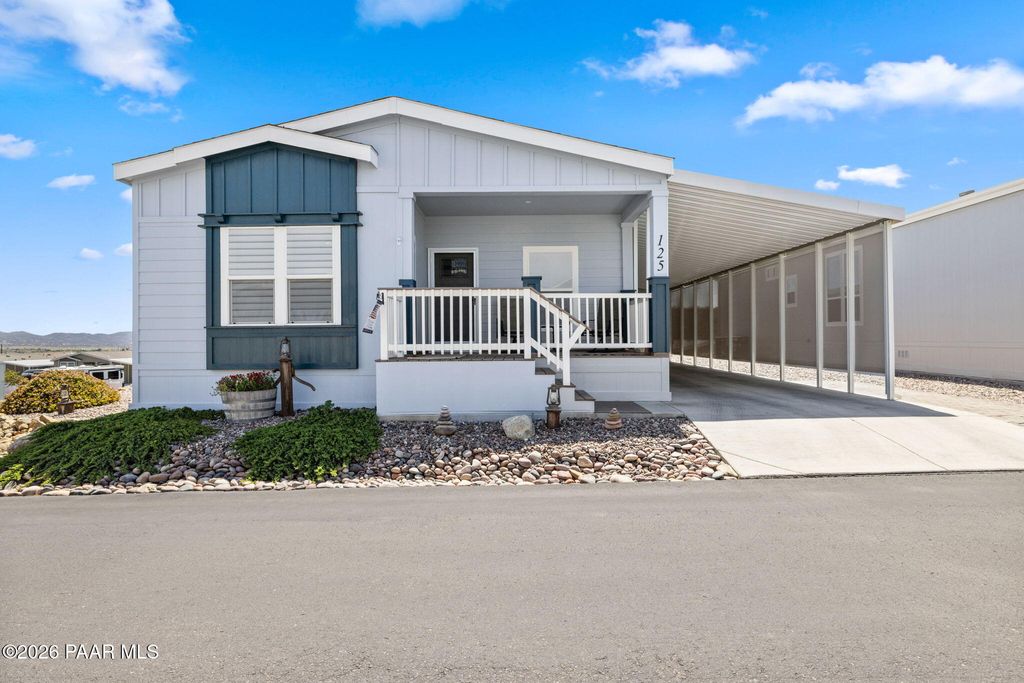 Photo of 125 E Cypress Boulevard #125, Dewey-Humboldt, AZ 86327 (MLS # 1081430)