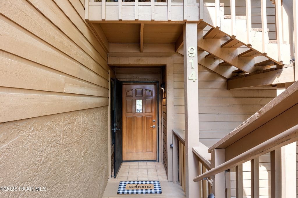 Photo of 914 Old Stage Road, Prescott, AZ 86303 (MLS # 1076924)