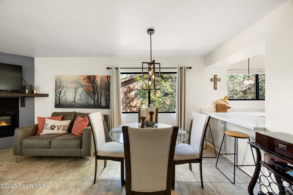 Photo of 914 Old Stage Road, Prescott, AZ 86303 (MLS # 1076924)